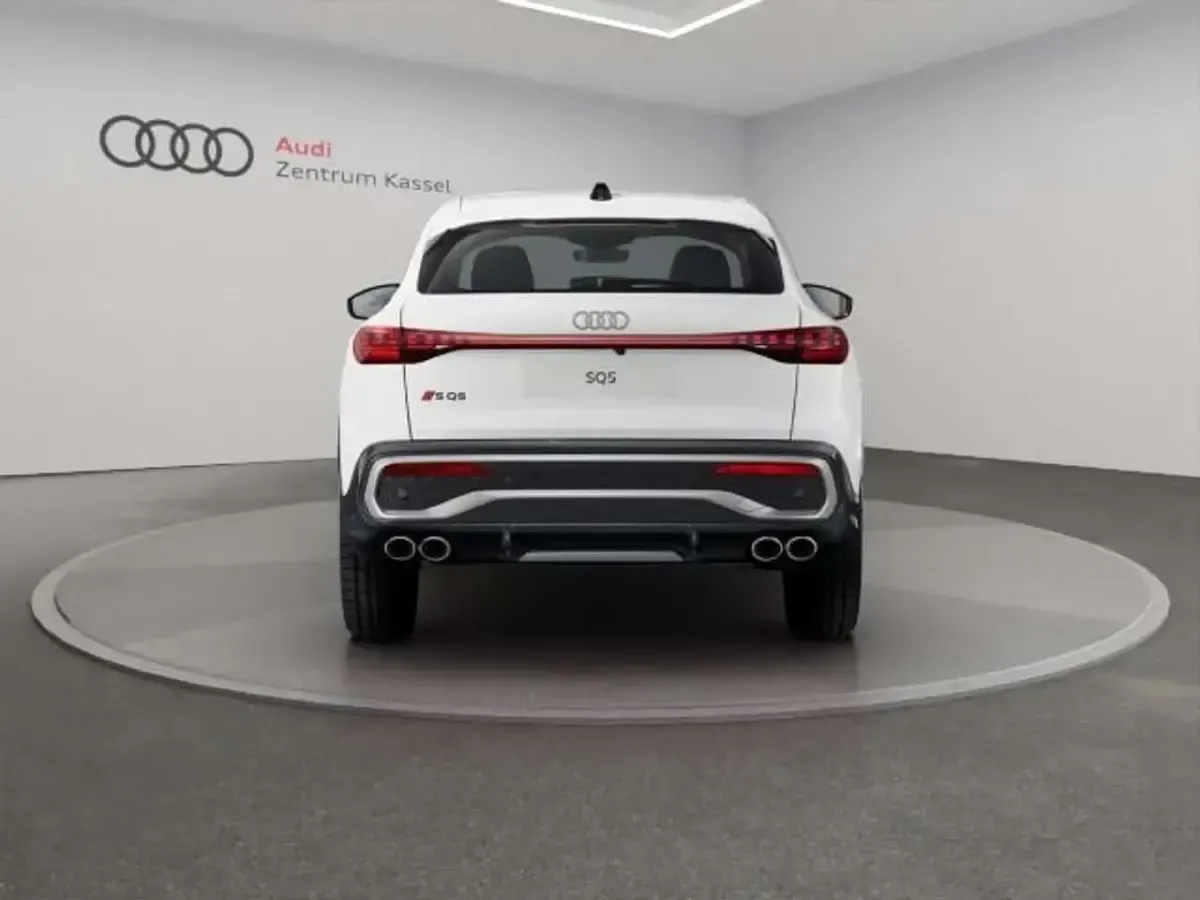 Neu Audi SQ5 367 PS (269 kW) 2025 Arkonaweiß SUV