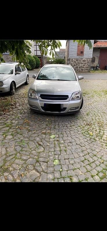 Gebraucht Opel Signum 155 PS (114 kW) 2003 Silber Kleinwagen