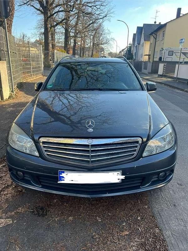 Gebraucht Mercedes C200 136 PS (100 kW) 2010 Kombi