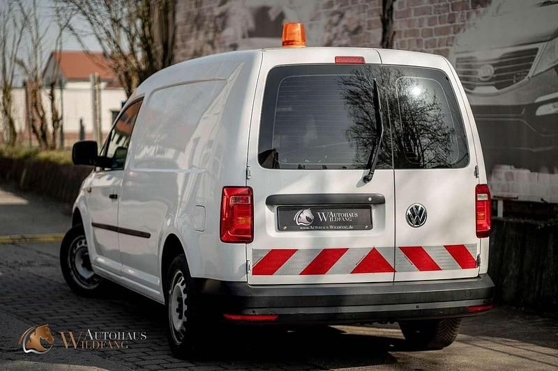 Gebraucht VW Caddy Maxi 125 PS (91 kW) 2019 Candyweiss Van / Kleinbus