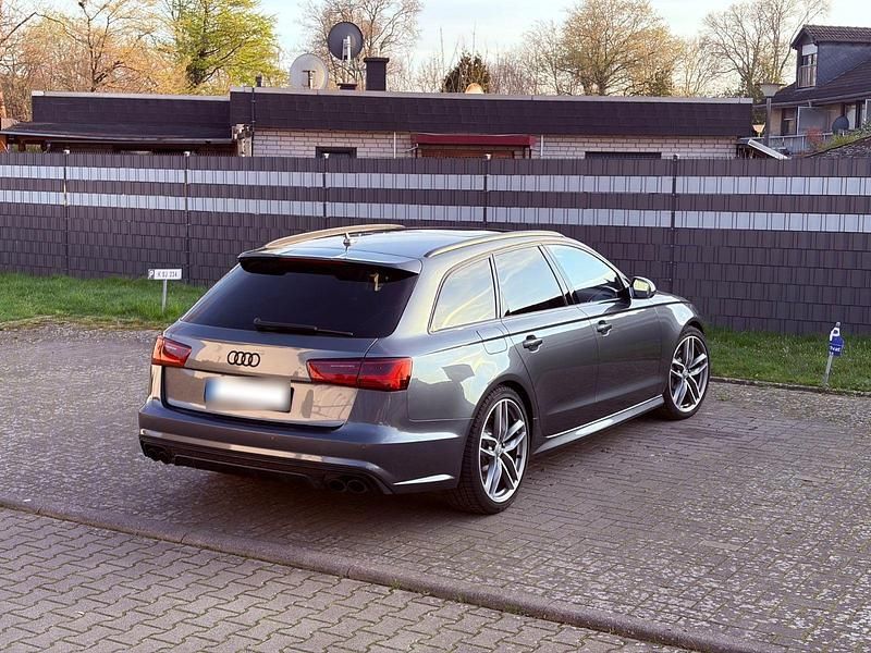 Gebraucht Audi S6 Ambiente 450 PS (330 kW) 2018 Grau Kombi