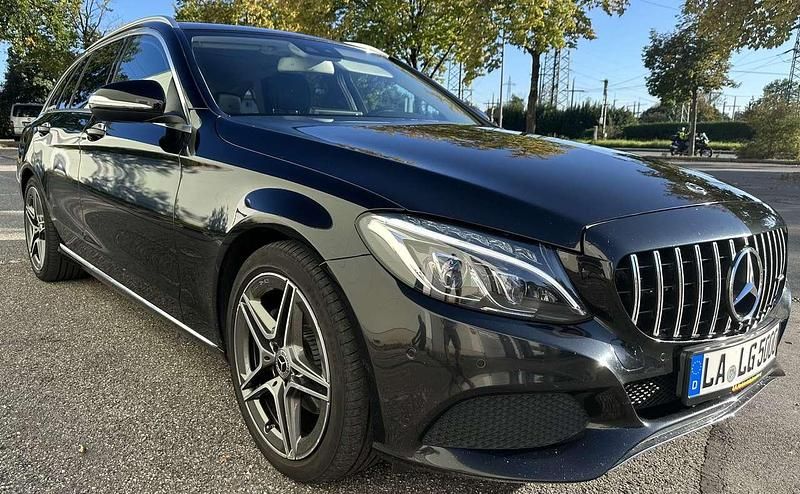 Schwarz Gebraucht 2015 Mercedes C220 Kombi | 14.400 € (Etwas zu teuer) - Bild 1/4
