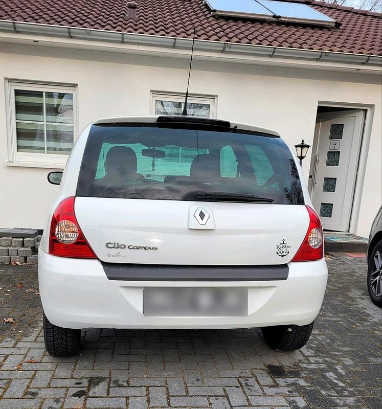Gebraucht Renault Clio II Campus 58 PS (42 kW) 2008 Weiß Kleinwagen