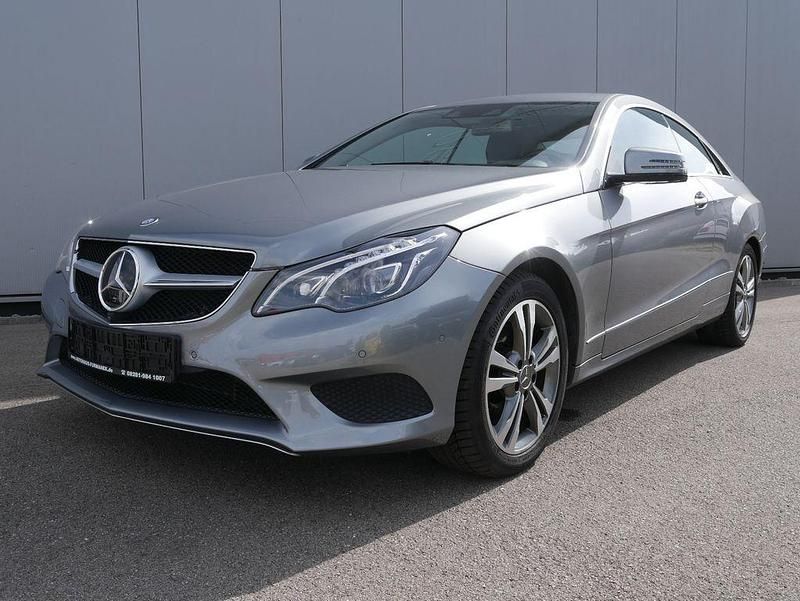 Silber Gebraucht 2013 Mercedes E350 Coupé | 12.990 € (Guter Preis) - Bild 1/4
