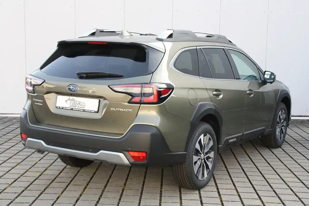 Nouvelle Subaru Outback Platinum 169 ch (124 kW) 2026 Vert SUV