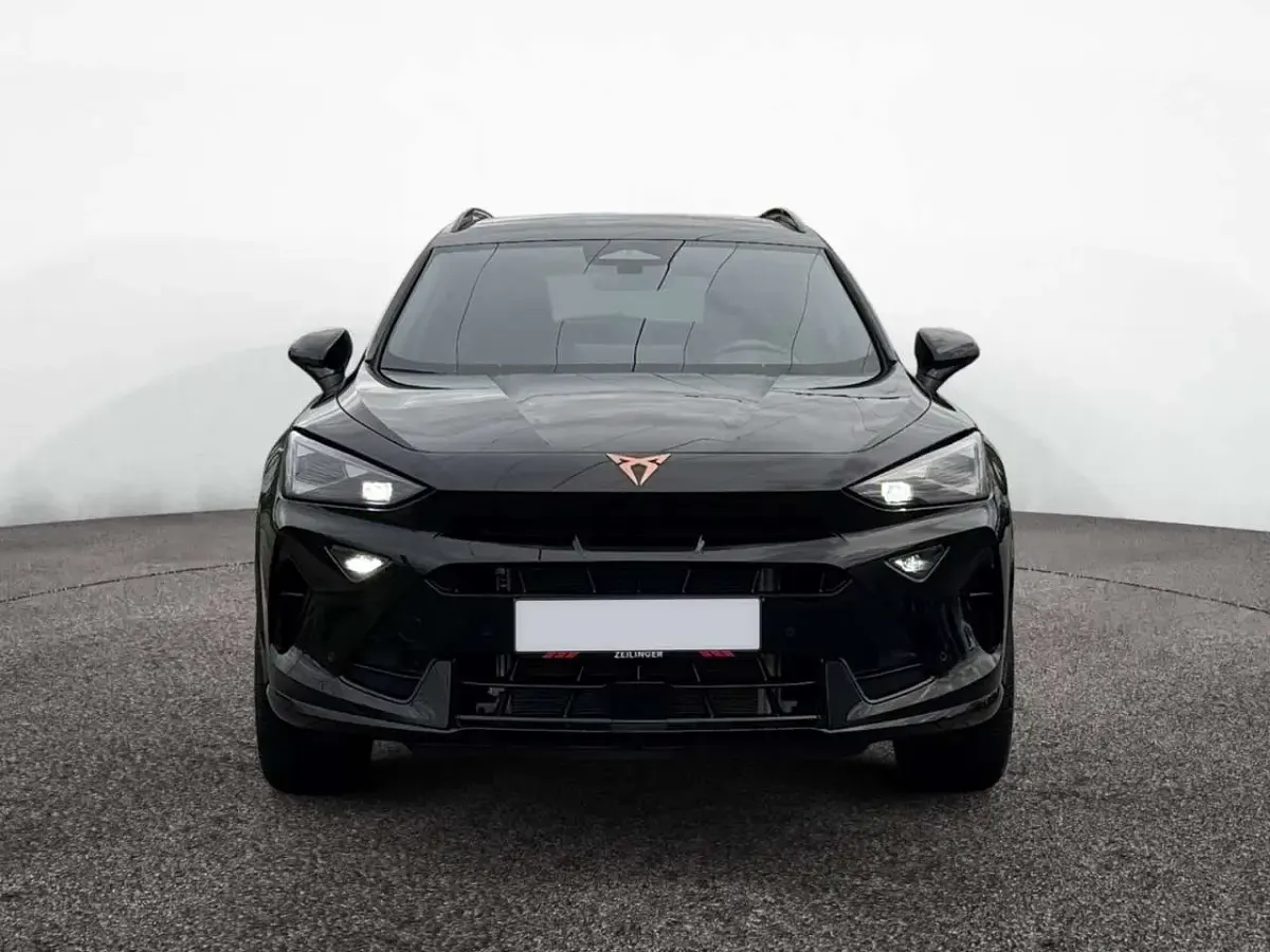 Gebraucht Cupra Formentor 204 PS (150 kW) 2026 Mitternachtsschwarz SUV