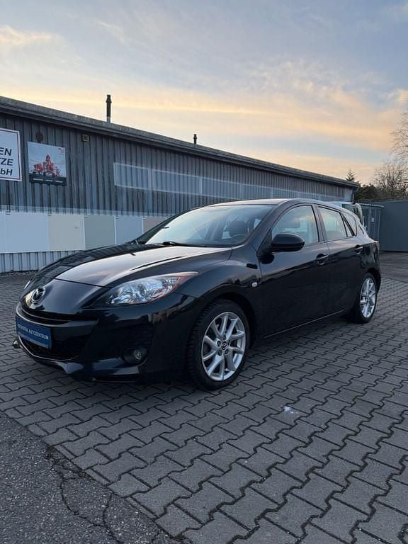 Gebraucht Mazda 3 Edition 116 PS (85 kW) 2012 Schwarz Limousine