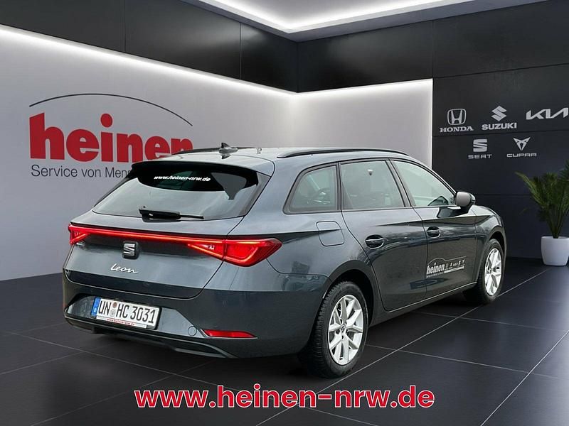 Gebraucht Seat Leon 116 PS (85 kW) 2025 Grau Limousine