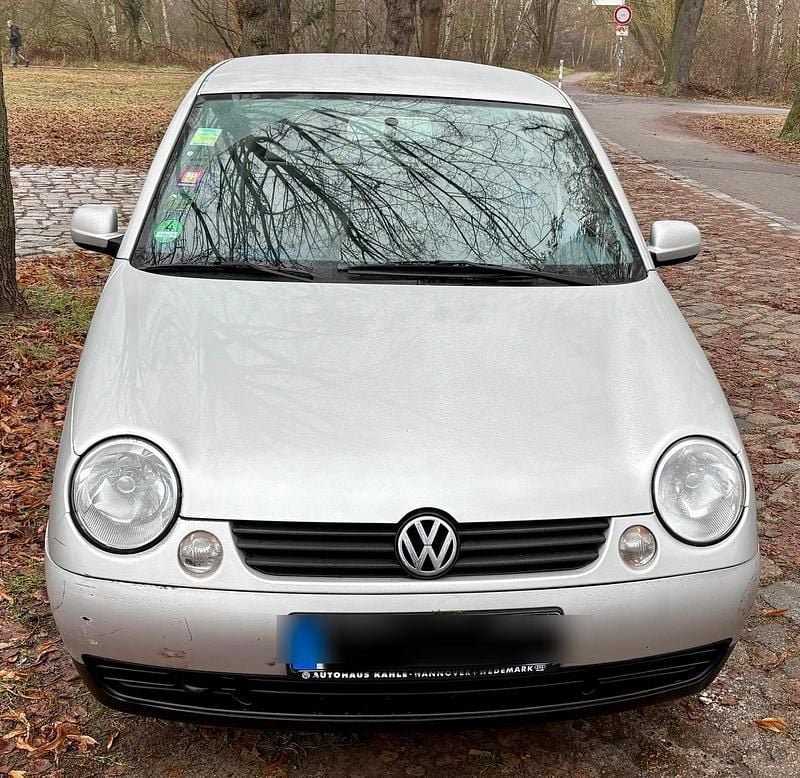 Silber Gebraucht 2001 VW Lupo Kleinwagen | 1.100 € - Bild 1/4