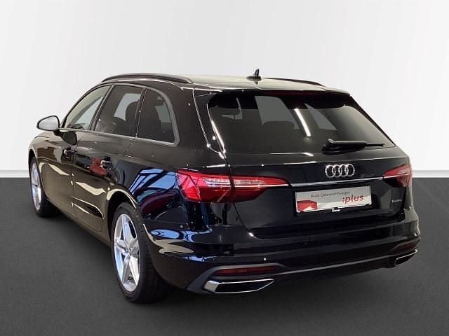Gebraucht Audi A4 Ambiente 204 PS (150 kW) 2023 Brillantschwarz Kombi