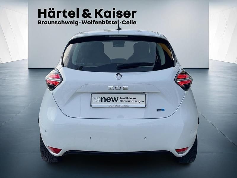 Gebraucht Renault Zoe Experience 80 kW (109 PS) 2021 Arktisweiß (weiß) Kleinwagen