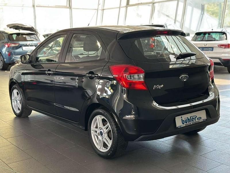 Gebraucht Ford Ka Cool & Sound Edition 86 PS (63 kW) 2017 Tuxedo black (metallic) Limousine