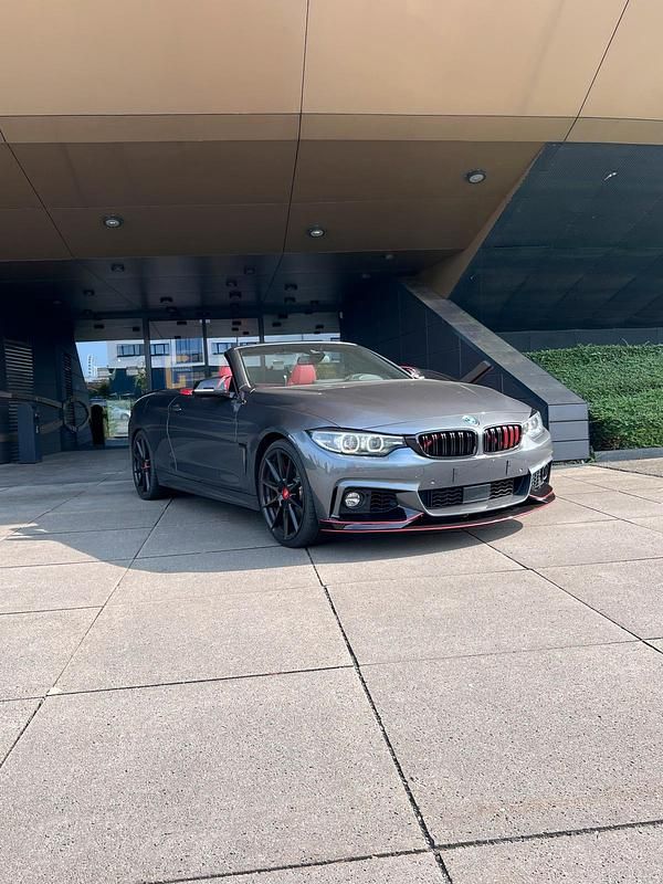 Grau Gebraucht 2019 BMW 440 Sport Line Cabrio | 31.000 € (Guter Preis) - Bild 1/4
