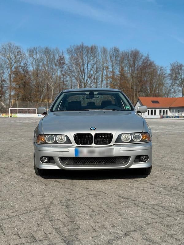 Gebraucht BMW 520 170 PS (125 kW) 2001 Silber Limousine