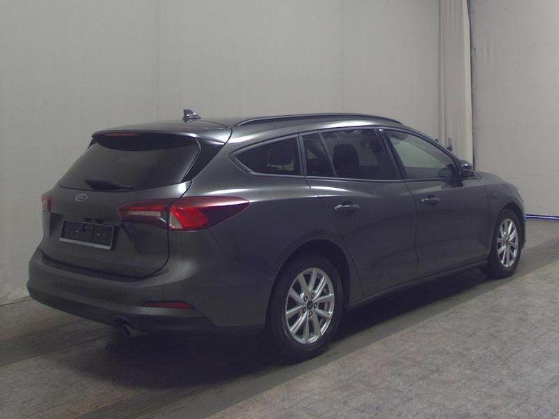 Gebraucht Ford Focus Cool & Connect 120 PS (88 kW) 2022 Grau Limousine