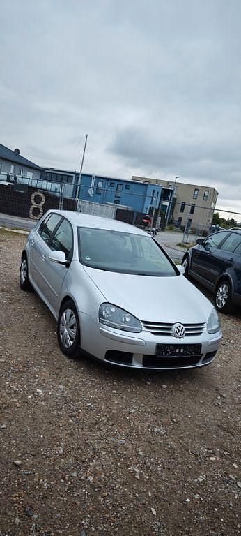 Silber Gebraucht 2005 VW Golf V Sportline Limousine | 1.999 € (Guter Preis) - Bild 1/4