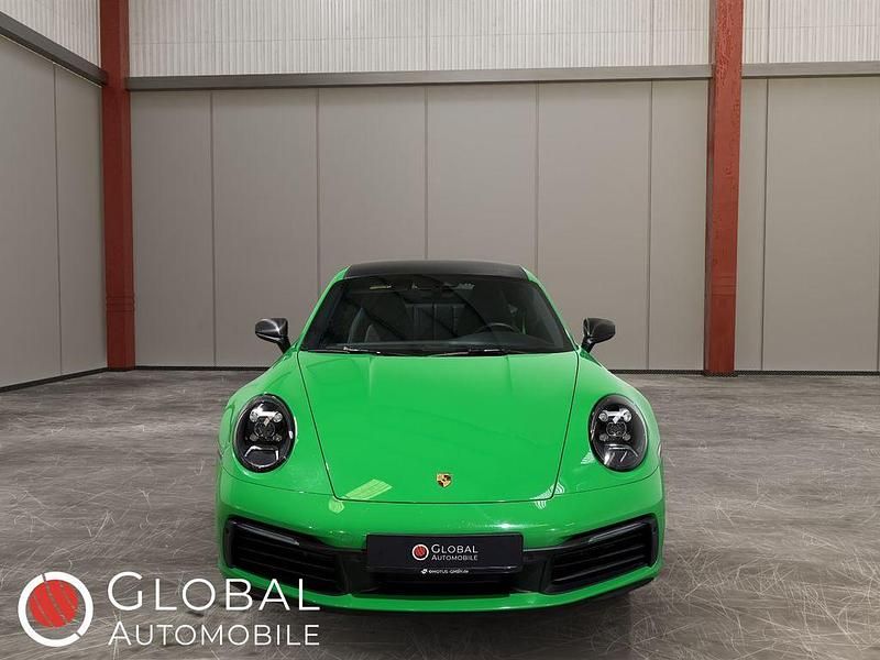 Gebraucht Porsche 911 Carrera 385 PS (283 kW) 2022 Grün Coupé