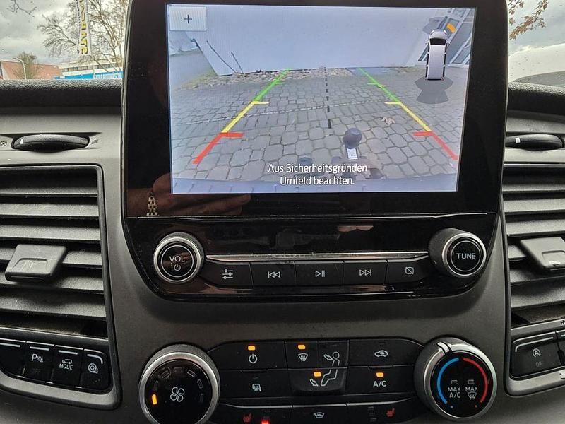 Gebraucht Ford Transit Custom Trend 131 PS (96 kW) 2021 Rot Van / Kleinbus