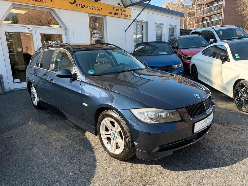Gebraucht BMW 325 Sport Line 218 PS (160 kW) 2005 Blau Kombi