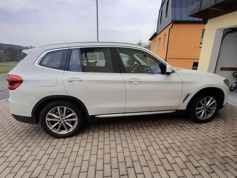 Gebraucht BMW X3 Advantage 184 PS (135 kW) 2019 Weiß SUV