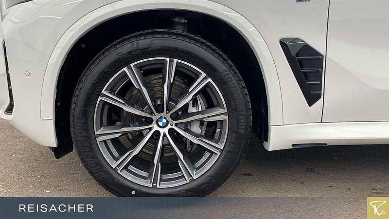 Używany BMW X5 Efficient Dynamics 286 KM (210 kW) 2025 Biały SUV