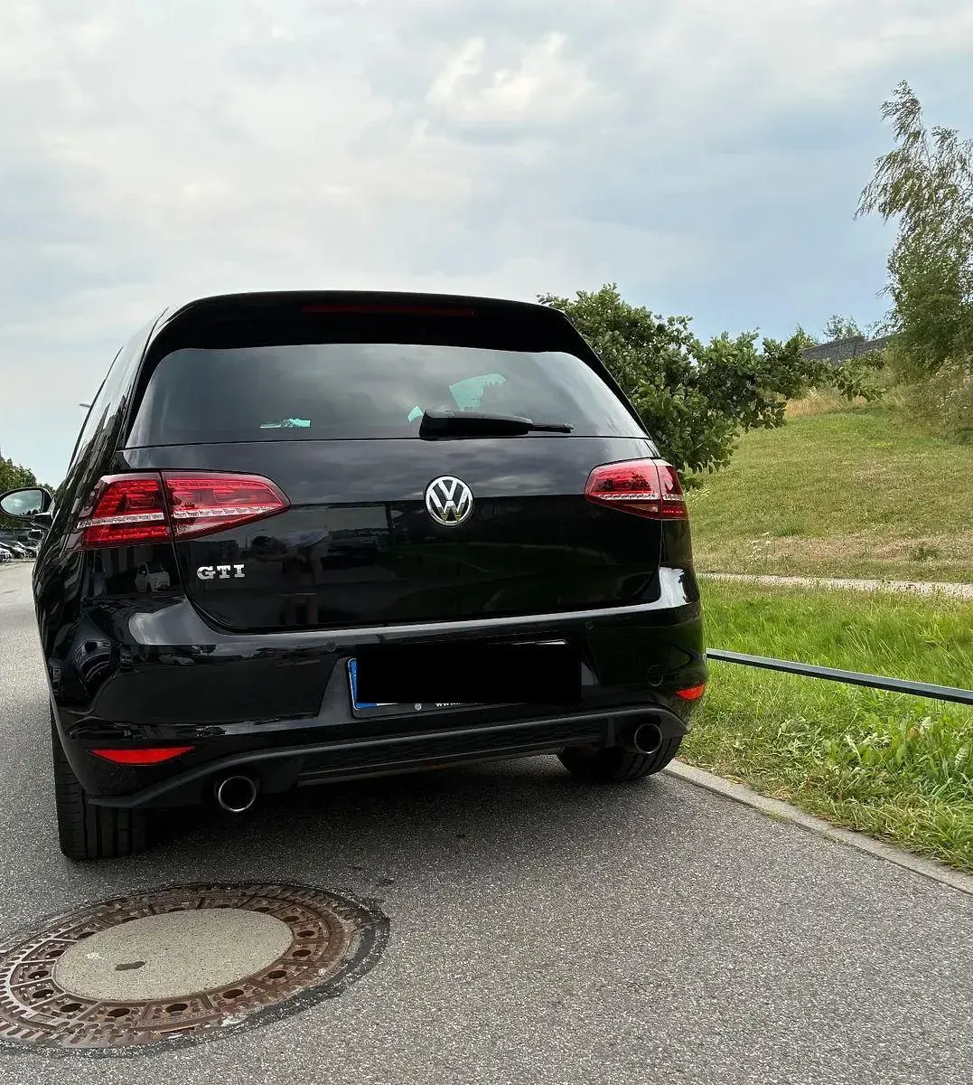 Gebraucht VW Golf VII GTI 230 PS (169 kW) 2013 Schwarz Limousine