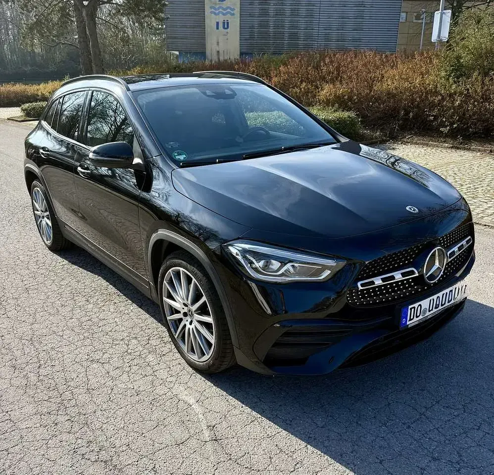 Gebraucht Mercedes GLA200 AMG 163 PS (119 kW) 2022 Schwarz SUV
