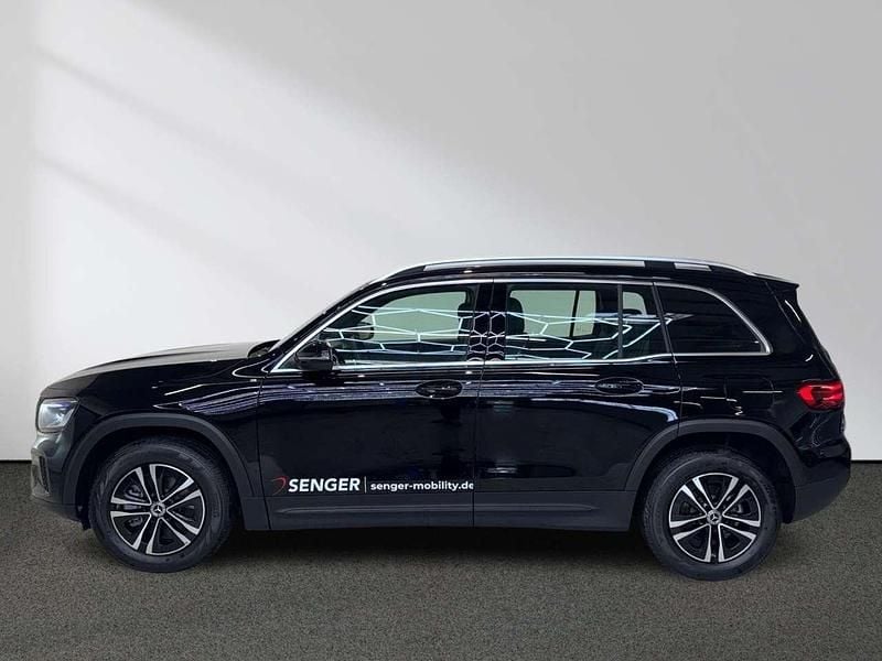 Gebraucht Mercedes GLB200 150 PS (110 kW) 2026 Unilack nachtschwarz SUV
