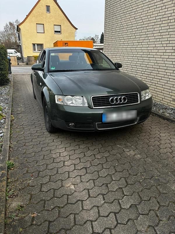 Gebraucht Audi A4 105 PS (77 kW) 2002 Grün Limousine