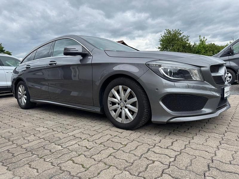 Gebraucht Mercedes CLA200 Shooting Brake AMG 136 PS (100 kW) 2016 Grau Kombi