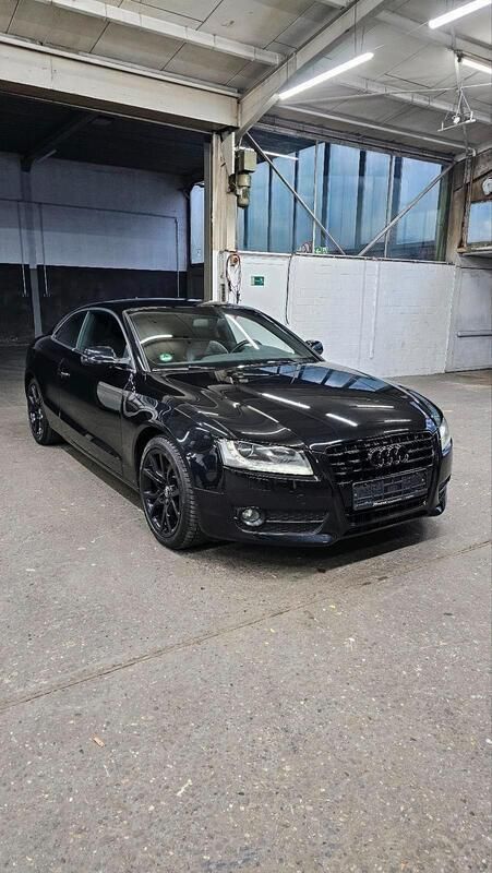 Schwarz Gebraucht 2011 Audi A5 Coupé | 11.000 € (Fairer Preis) - Bild 1/4