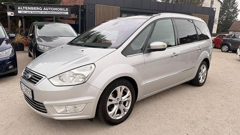Gebraucht Ford Galaxy Titanium 140 PS (102 kW) 2012 Silber Van / Kleinbus