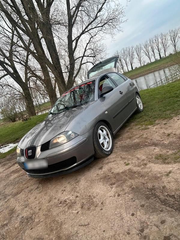 Gebraucht Seat Ibiza 75 PS (55 kW) 2002 Kleinwagen