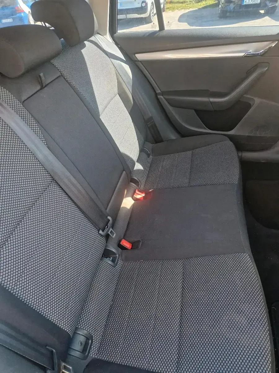 Gebraucht Skoda Octavia 105 PS (77 kW) 2014 Schwarz Kombi