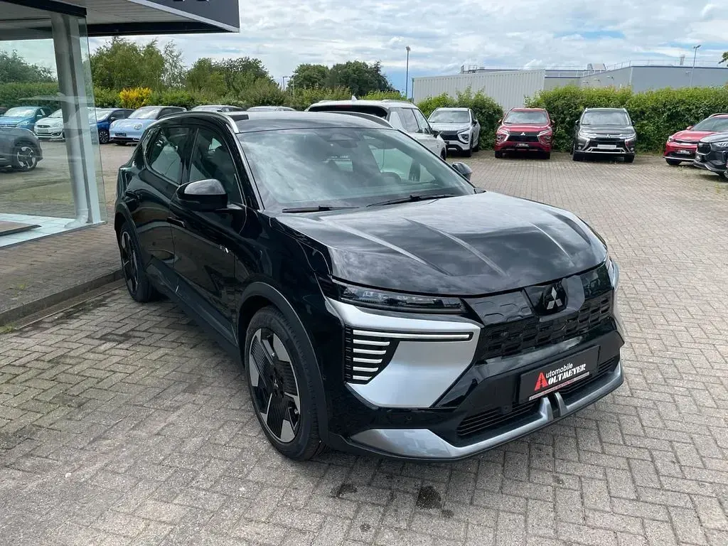 Neu Mitsubishi Eclipse Diamant Edition 160 kW (218 PS) 2026 Schwarz SUV