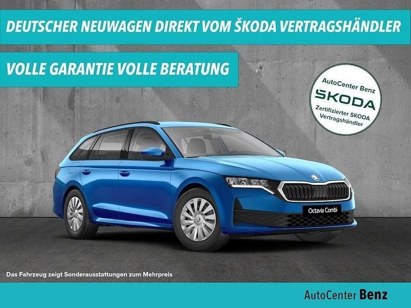 Blau Neu 2025 Skoda Octavia Essence Kombi | 23.690 € (Superpreis) - Bild 1/4