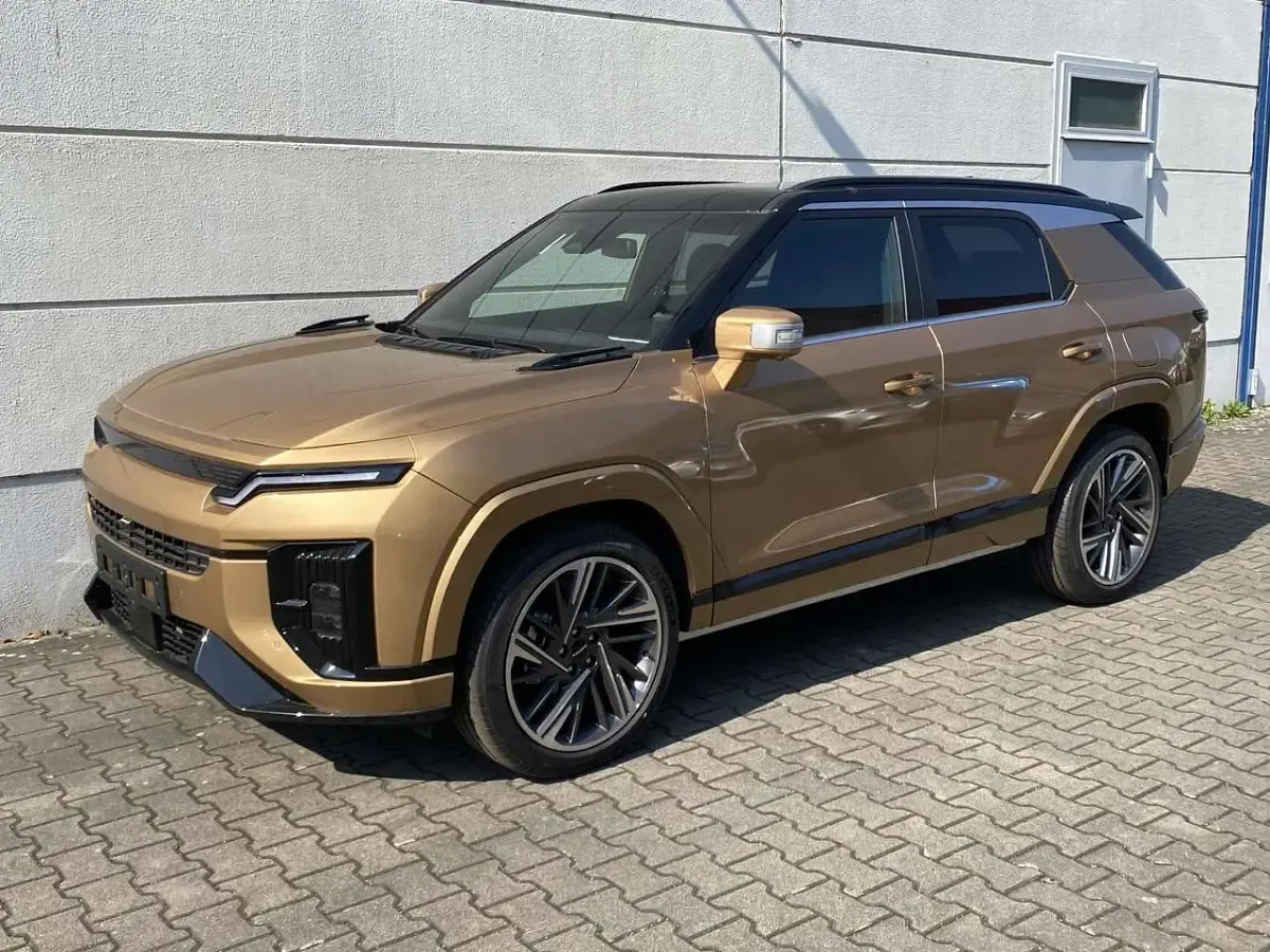 Neu KGM Actyon 204 PS (150 kW) 2026 Royal copper (2 tone) SUV