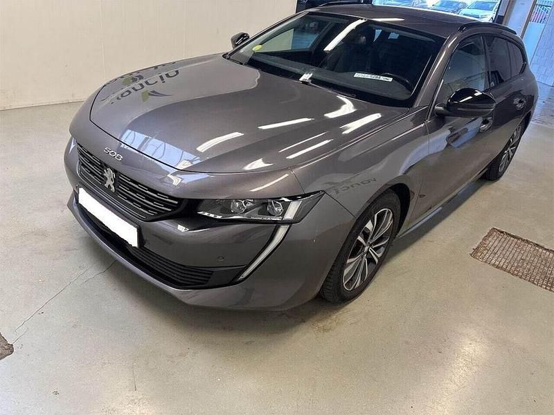 Gris platinium Gebraucht 2022 Peugeot 508 Allure Kombi | 19.599 € (Fairer Preis) - Bild 1/3