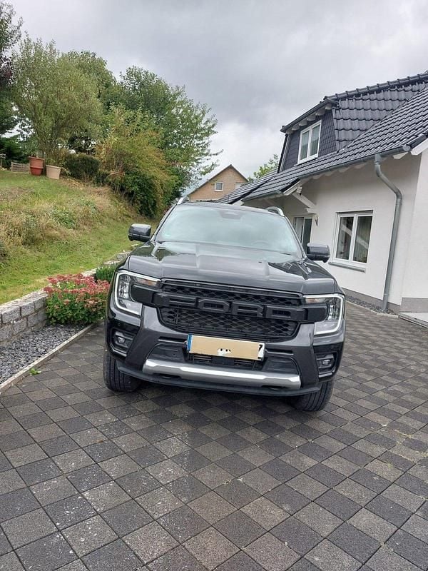 Schwarz Gebraucht 2023 Ford Ranger Wildtrack Abholung | 38.000 € (Superpreis) - Bild 1/4
