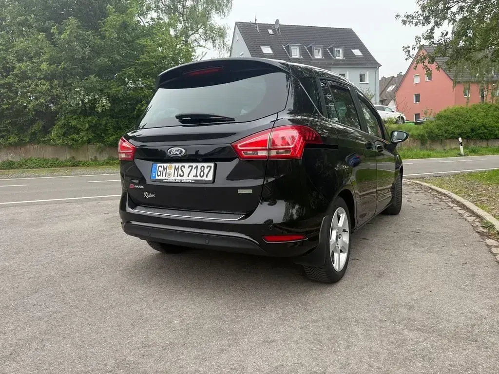 Gebraucht Ford B-MAX Titanium 101 PS (74 kW) 2015 Schwarz Van / Kleinbus