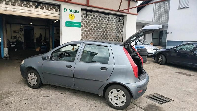 Gebraucht Fiat Punto 60 PS (44 kW) 2005 Kleinwagen