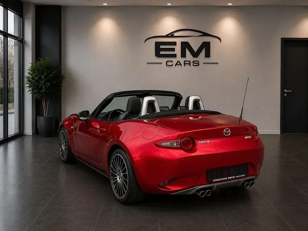 Gebraucht Mazda MX5 Exclusive-Line 131 PS (96 kW) 2016 Rot Cabrio