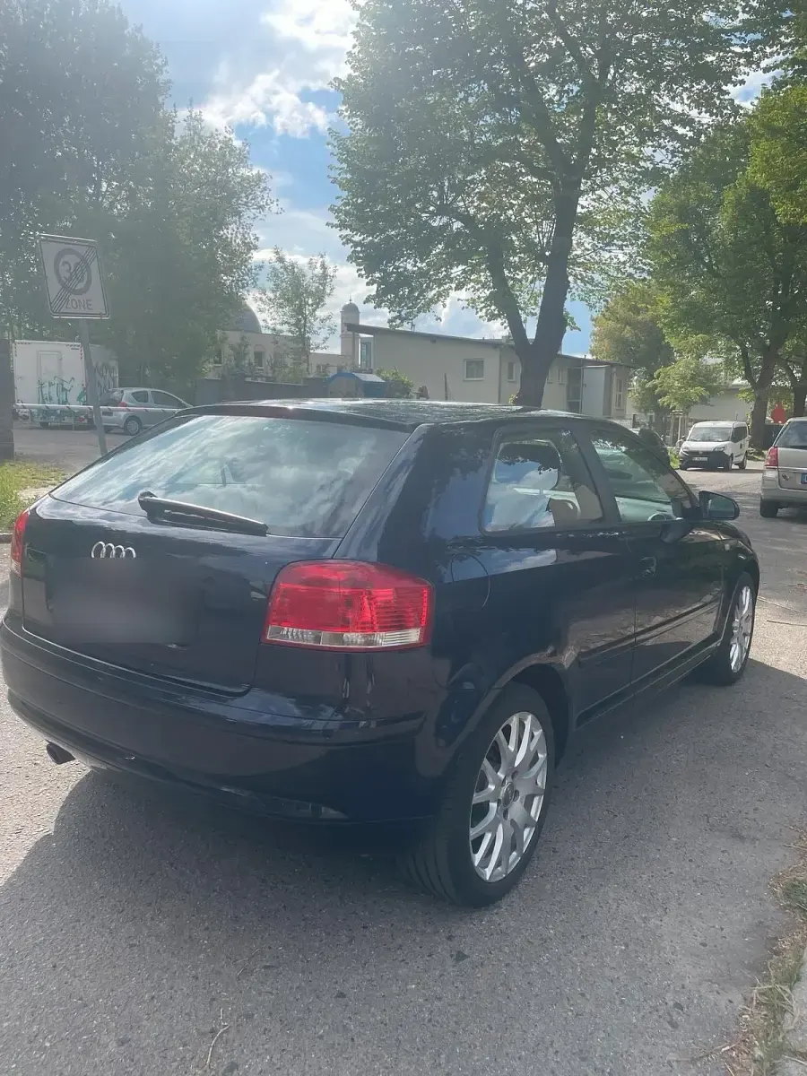 Gebraucht Audi A3 102 PS (75 kW) 2006 Blau Kleinwagen