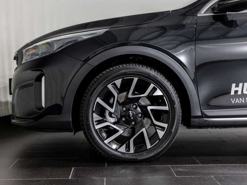 Gebraucht Kia XCeed Spirit 140 PS (102 kW) 2024 Zilinaschwarz SUV