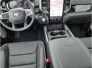 Neu Dodge Ram 426 PS (313 kW) 2025 Schwarz (diamond black crystal p/c) Pickup