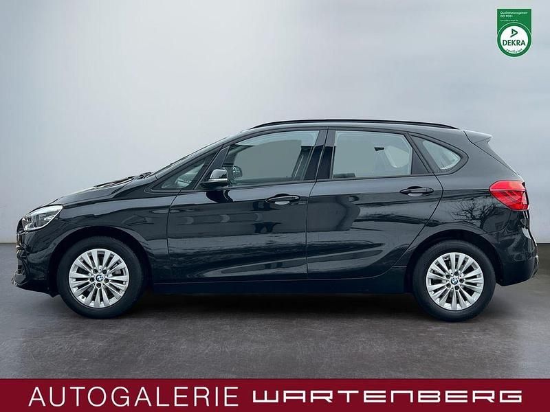 Gebraucht BMW 218 Active Tourer Advantage 140 PS (102 kW) 2020 Schwarz Van / Kleinbus