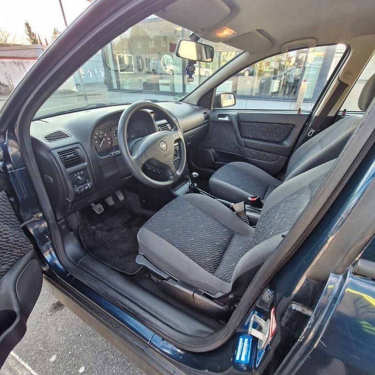 Gebraucht Opel Astra Njoy 84 PS (61 kW) 2003 Blau Limousine