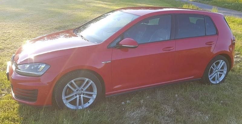 Gebraucht VW Golf VII GTD 184 PS (135 kW) 2015 Rot Limousine