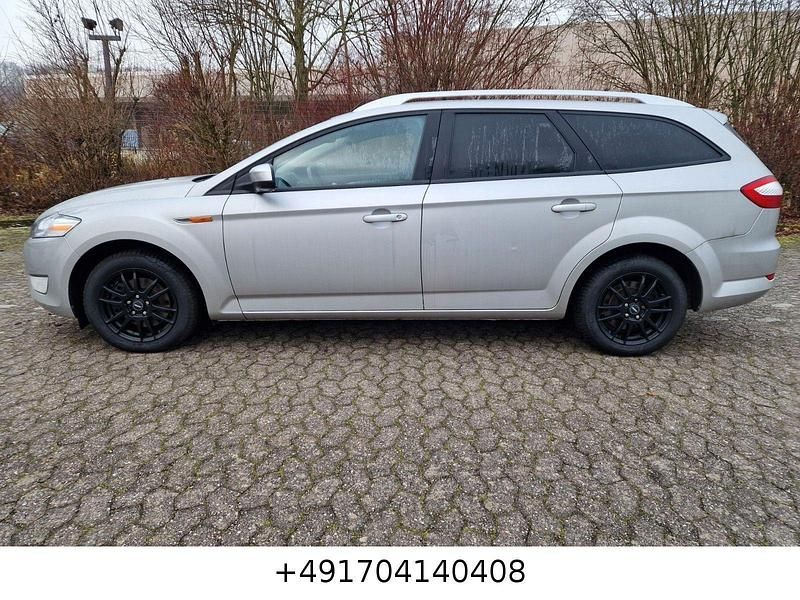 Gebraucht Ford Mondeo 125 PS (91 kW) 2008 Silber Kombi