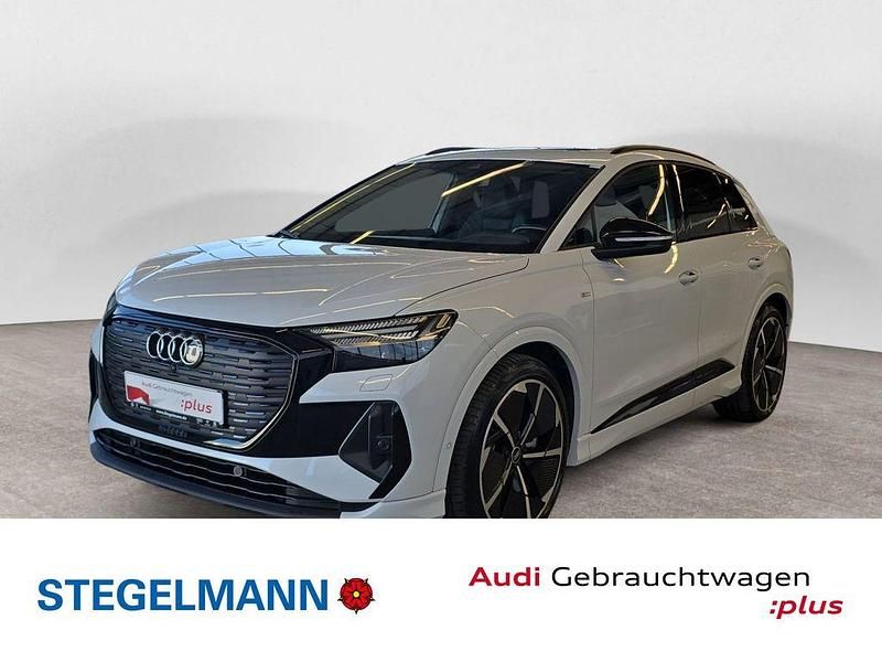 Gebraucht Audi Q4 e-tron S-Line 219 kW (299 PS) 2023 Gletscherweiß metallic SUV
